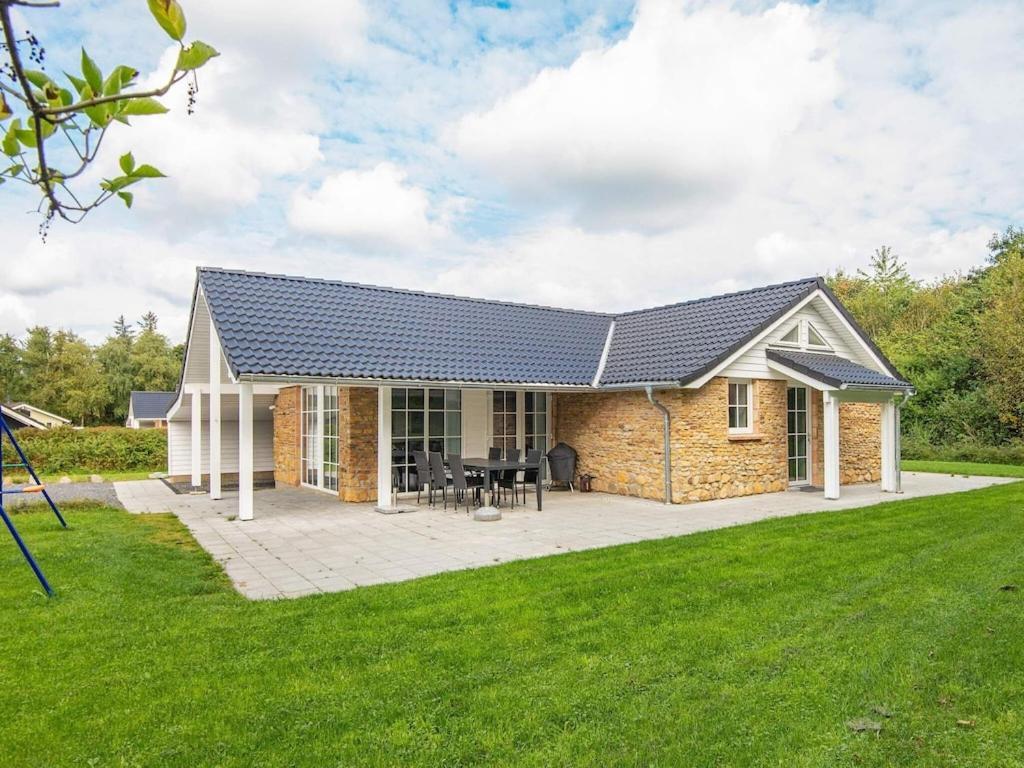 6 Person Holiday Home In Ansager Extérieur photo